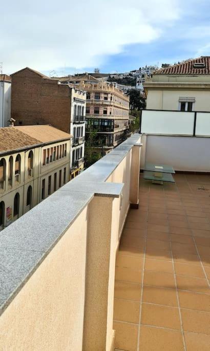 Atico Duplex Gran Via Granada Appartement Buitenkant foto